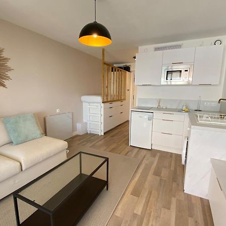 06Ai - Beautiful Renovated Studio - Sea And Pool View Валорис Екстериор снимка