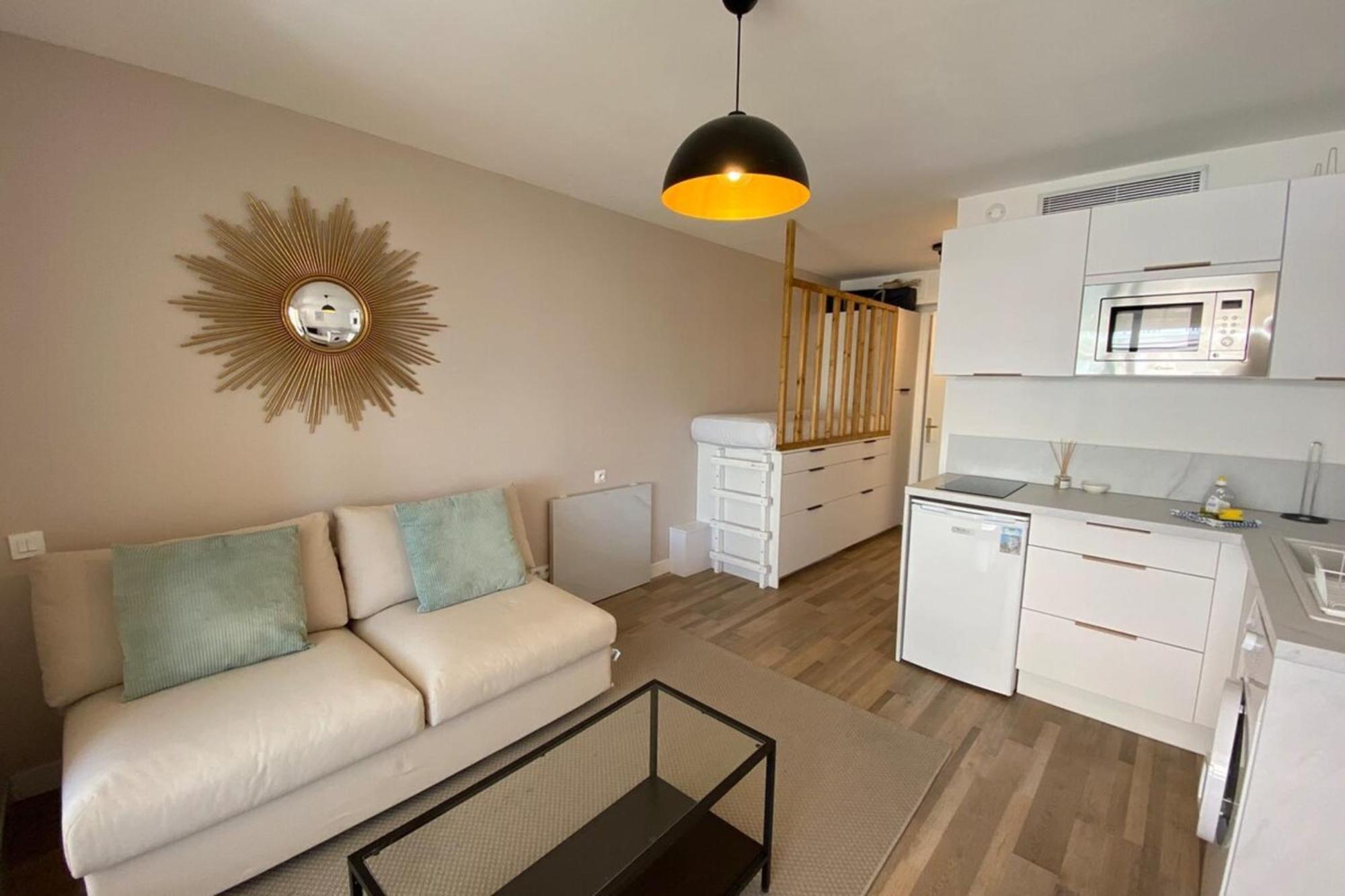 06Ai - Beautiful Renovated Studio - Sea And Pool View Валорис Екстериор снимка